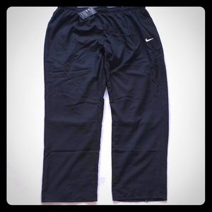 Women's Nike dry-fit pants in Sz 3XL